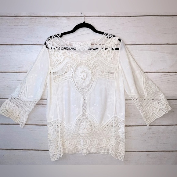 ✨ Taylor & Sage Cream Crochet Boho Blouse - Size M ✨ Bohemian Summer Classic - Picture 2 of 6